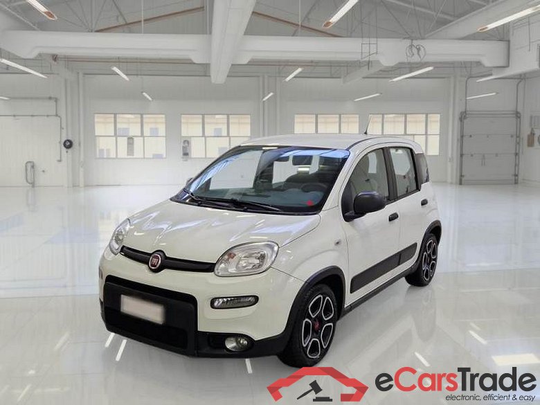 FIAT PANDA / 2012 / 5P / BERLINA 1.0 70CV HYBRID EURO 6D VAN 4 P. STREET #1