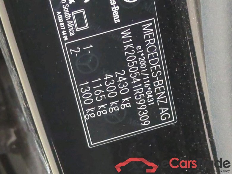 C -Klasse Lim. C 300 e 4Matic (205.054)AMG 2.0 AMG Line 235KW AT9 E6d #5