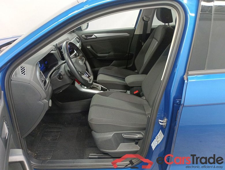 Volkswagen T-Roc 1.5 TSI ACT 110kW Life DSG7 5d #3