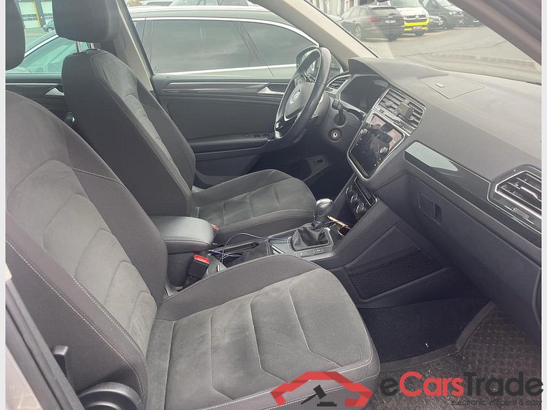 VOLKSWAGEN Tiguan 1.4 TSI ACT 110 kW (150 ch) 6 vitesses DSG #3