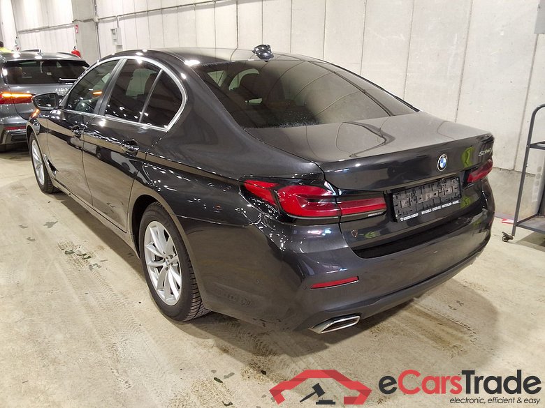 BMW 5 SERIES BERLINE 2.0 520D 120KW AUTO #2