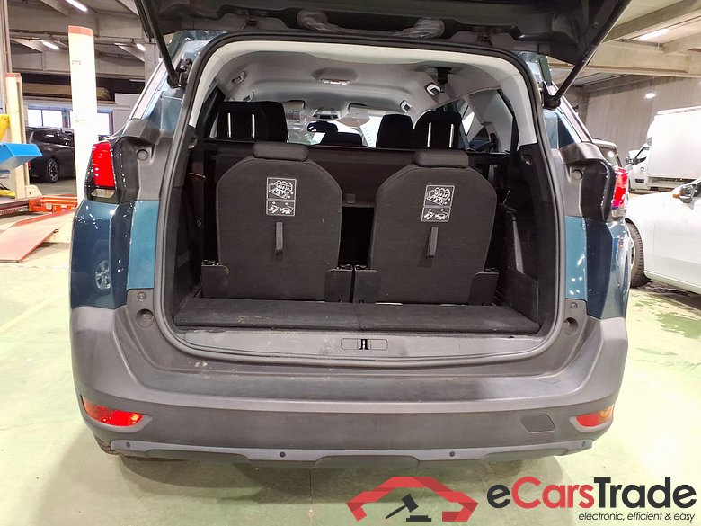 PEUGEOT 5008 DIESEL - 2017 1.5 BlueHDi Active (EU6.2) STOCK #3