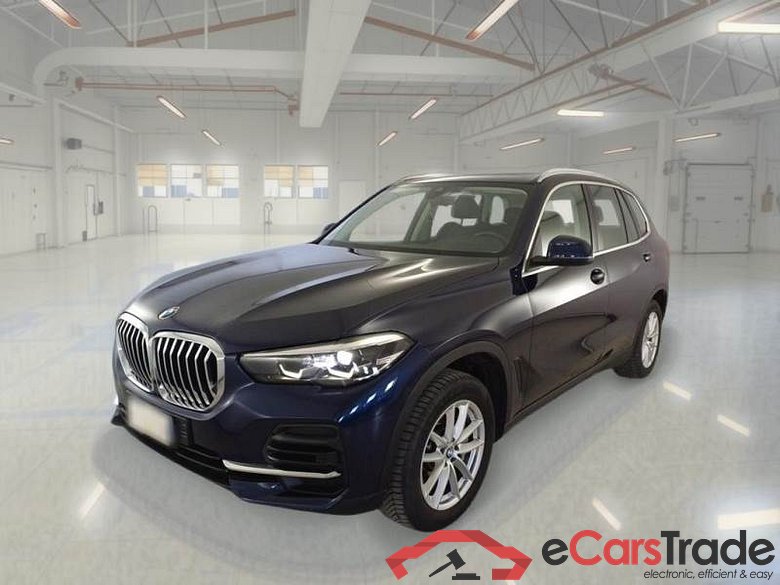 BMW X5 / 2018 / 5P / SUV XDRIVE 25D BUSINESS AUTOM. #1