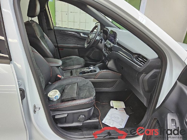 Kuga Plug-In Hybrid ST-Line X 2.5 165KW ATV E6d #4