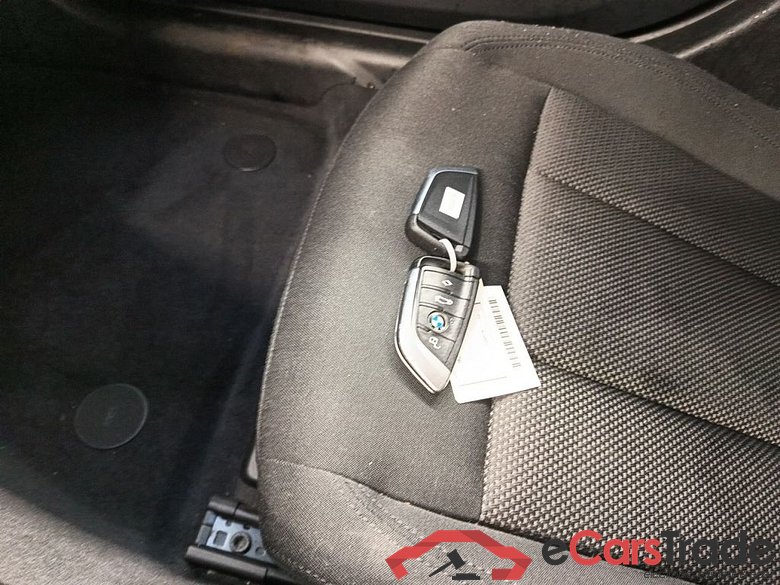 BMW 3 TOURING DIESEL - 2019 318 dA 150hp MHD AdBlue 5d #4