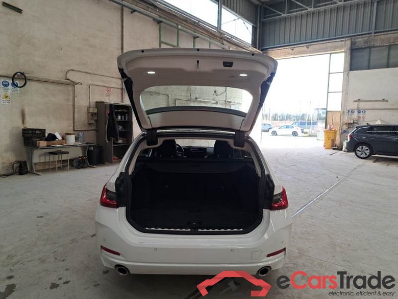 BMW SERIE 3 / 2022 / 5P / STATION WAGON 318D 48V BASE TOURING AUTO #5