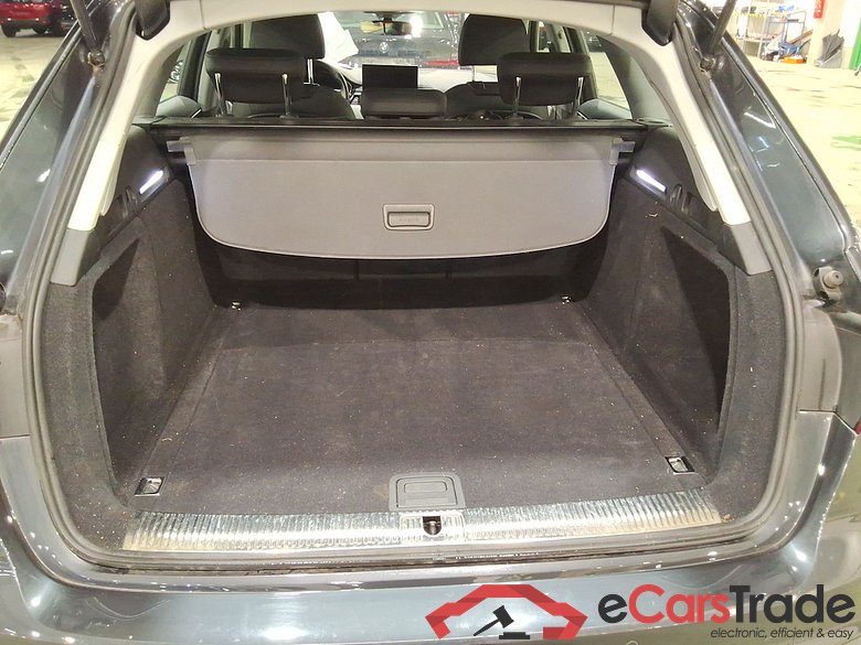 AUDI A4 AVANT 2.0 30 TDI 100KW S TR BUSINESS ED #3