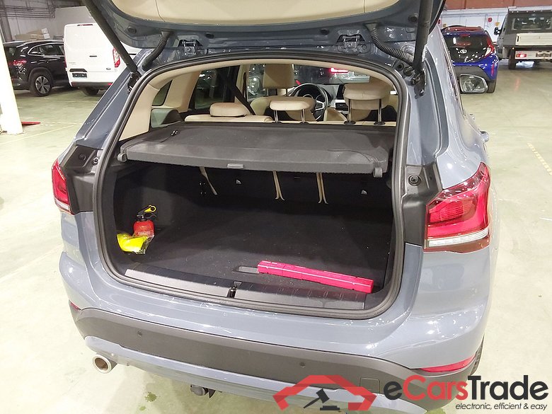 BMW X1 1.5 SDRIVE18I (100KW) #3