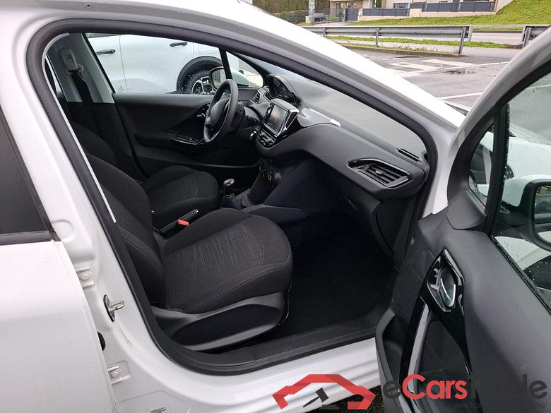 208 Affaire Premium 1.5 HDi 100CV BVM5 E6dT #6