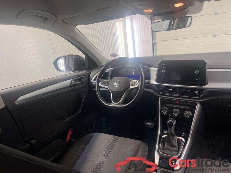 VOLKSWAGEN T-Roc 1.5 TSI Life #3