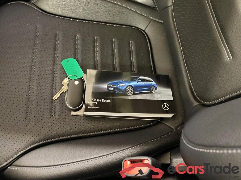 Mercedes-Benz C-Klasse Estate C 200 Launch Edition AMG Line 5d + Pano #4
