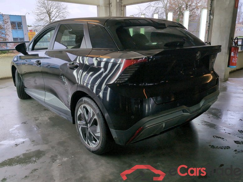 MG MG4 Comfort 64 kWh 204 hp #3