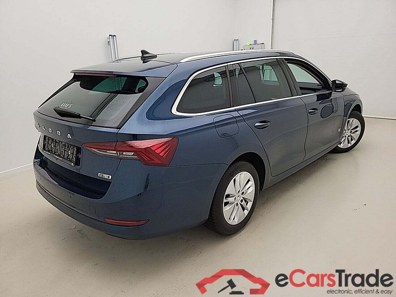 SKODA OCTAVIA COMBI 1.5 TSI CLEVER DSG #2