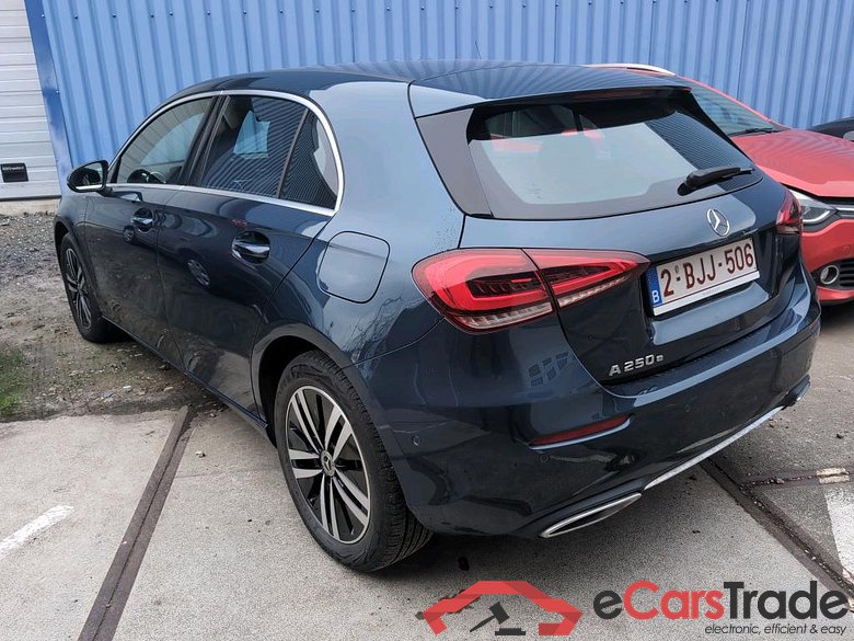 MERCEDES-BENZ A-CLASS 1.3 A 250 E DCT BUSINESS SOLUTION #3