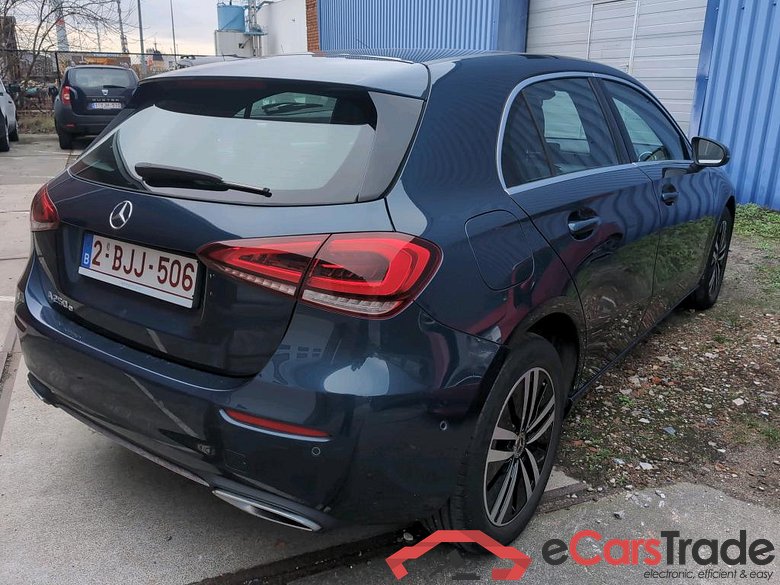 MERCEDES-BENZ A-CLASS 1.3 A 250 E DCT BUSINESS SOLUTION #4
