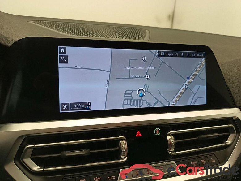 BMW 3 Reeks Touring 330e xDrive (215 kW) 5d #4