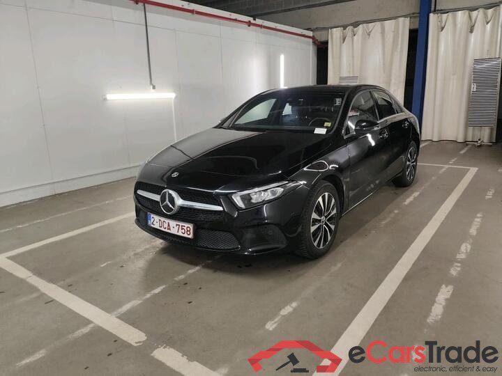 Mercedes A-Klasse Limousine A-Klasse Limousine A 250 e Business Line (PHEV) 160kW/218pk  4D/P Auto-7 #1