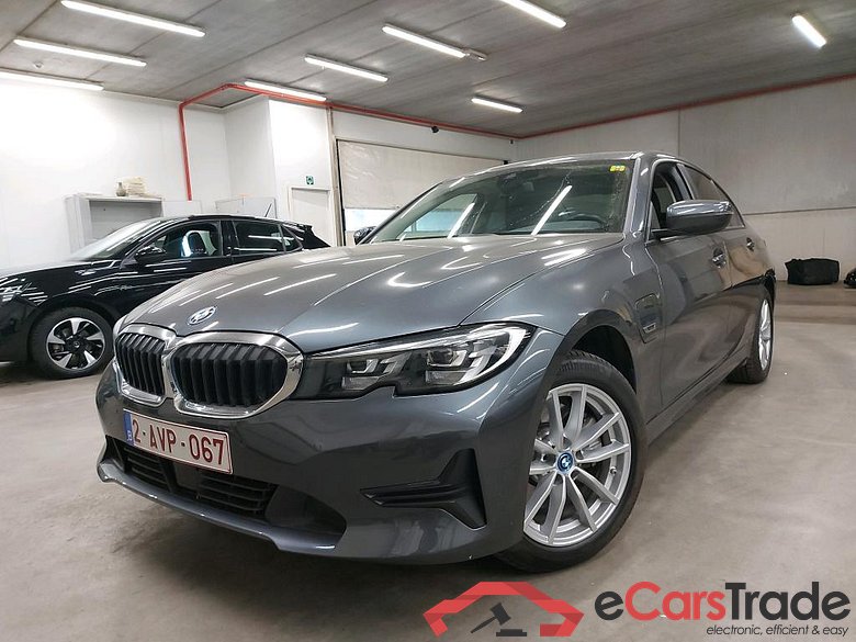 BMW - BMW 3 BERLINE 320eA 204PK Business Edition Towing Hook * HYBRID *