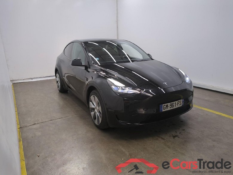 TESLA Model Y / 2021 / 5P / SUV RWD #6