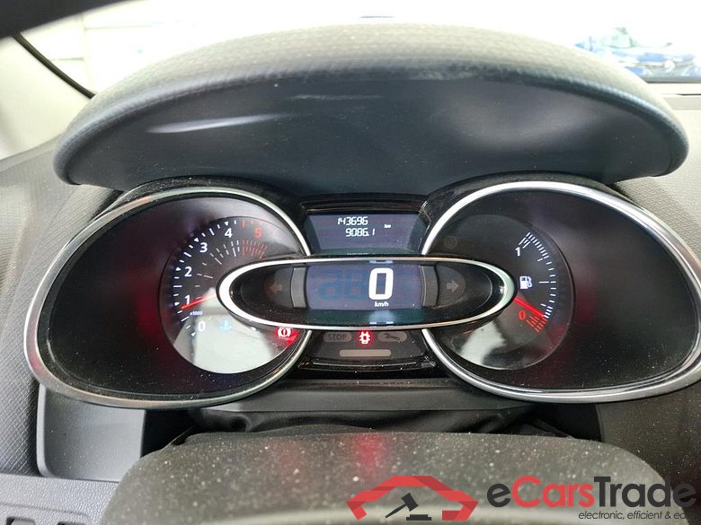 RENAULT Clio Société VU 5p Berline Air Medianav dCi 90 - 18 #6