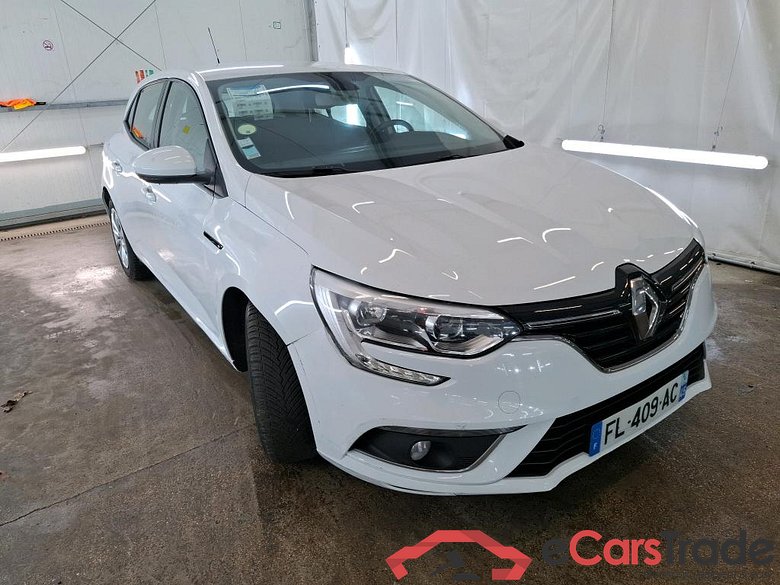 Megane IV Berline 5pt. Société Air Nav 1.5 dCi 90CV BVM6 E6 #4