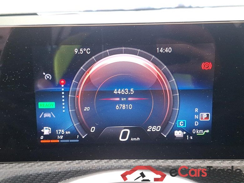 MERCEDES-BENZ Classe A Compact / 2018 / 5P / Berline A 250 e Business Line 8G-DCT #6