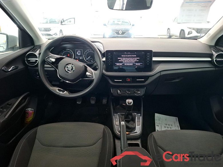 Fabia Ambition 1.0 MPI 80CV BVM5 E6d #5