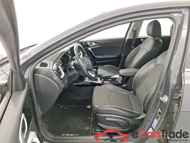 KIA CEE'D 1.6 CRDI 136 MHEV PULSE #5