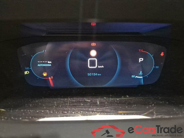 PEUGEOT 2008 / 2019 / 5P / CROSSOVER PURETECH 130 EAT8 ALLURE PACK S/S AUT. #4