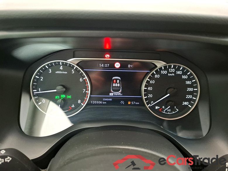 NISSAN Qashqai / 2021 / 5P / Crossover 1.3 MHEV 140 Business Edition #6