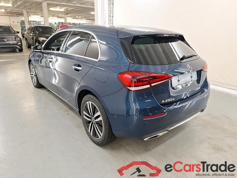 MERCEDES-BENZ A-CLASS 1.3 A 250 E DCT BUSINESS SOLUTION #3