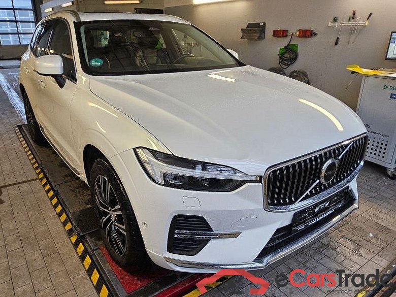 Volvo XC60 (03.2017->) DE - SUV5 B5 (Benzin) 2WD EU6d, Inscription Mild-Hybrid (EURO 6d), (Facelift) 20 #2