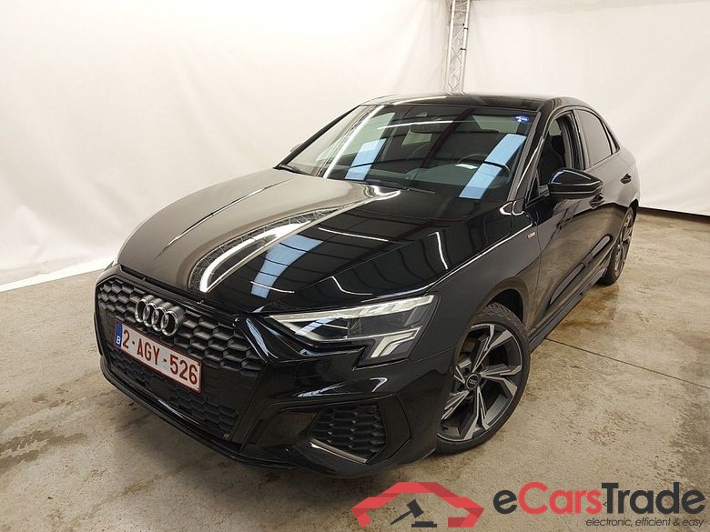 Audi A3 Berline 1.0 TFSi 30 81kW S tronic S line Bus. Ed 4d #1
