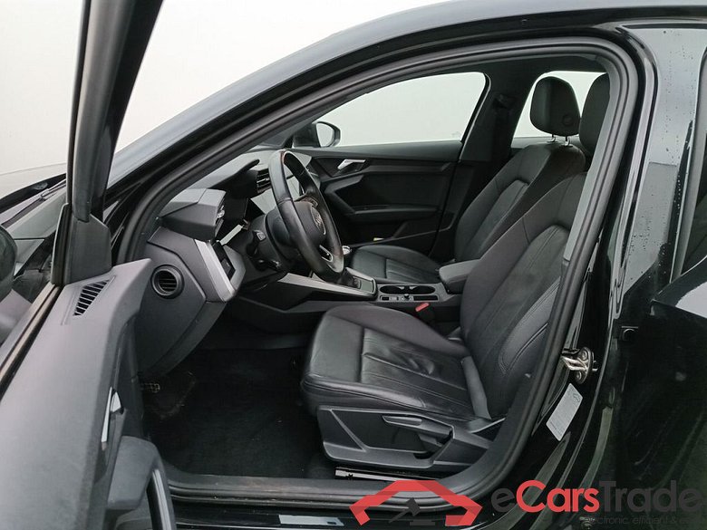 Audi A3 Sportback 2.0 30 TDi 85kW 5d #3