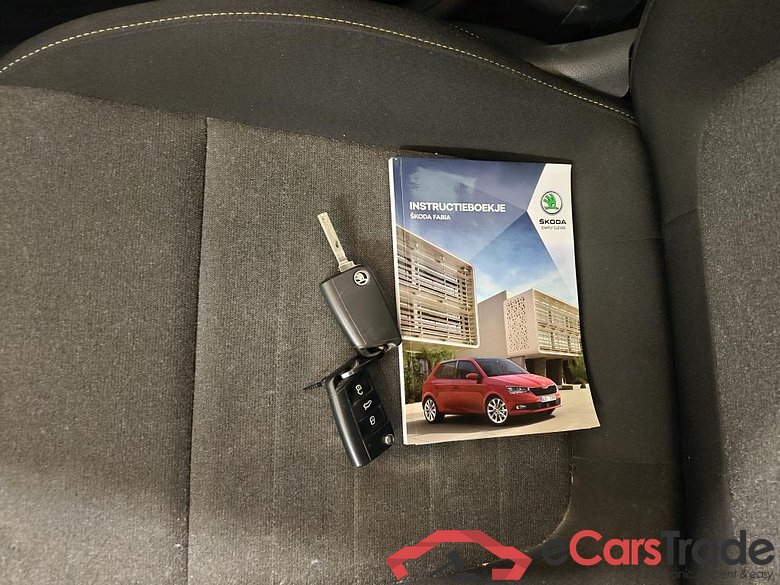ŠKODA FABIA COMBI 1.0 TSI 70kW Business Edition 5d #4