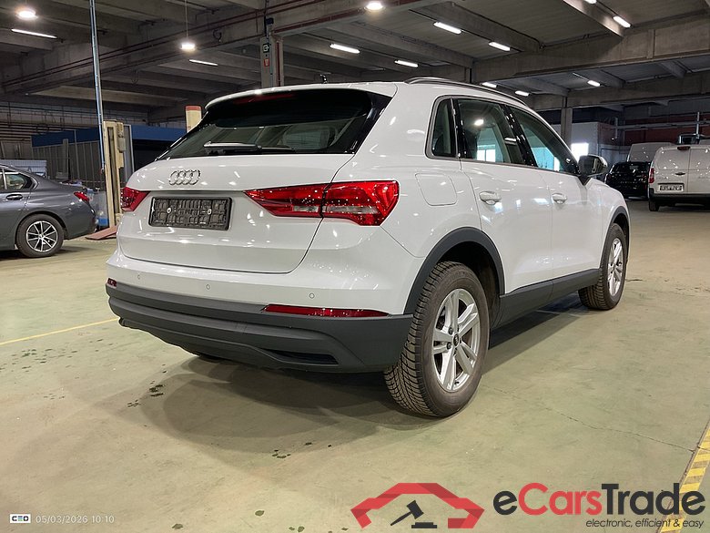 AUDI Q3 1.4 45 TFSI E S TRONIC #4