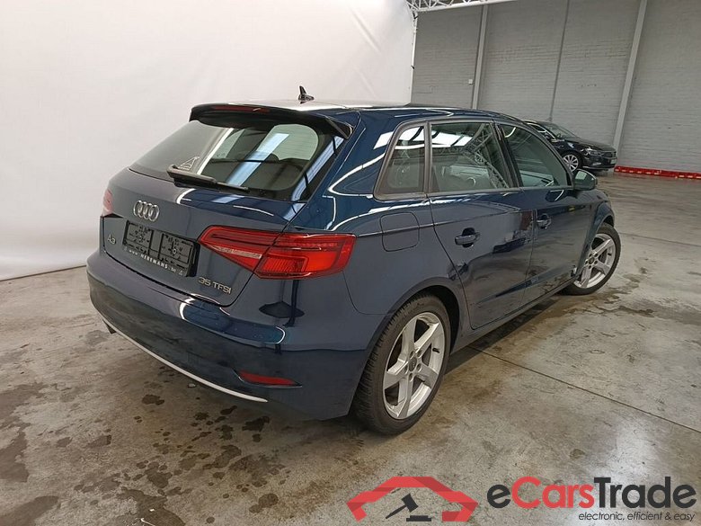 Audi A3 Sportback 1.5 35 TFSi 110kW Sport 5d #2