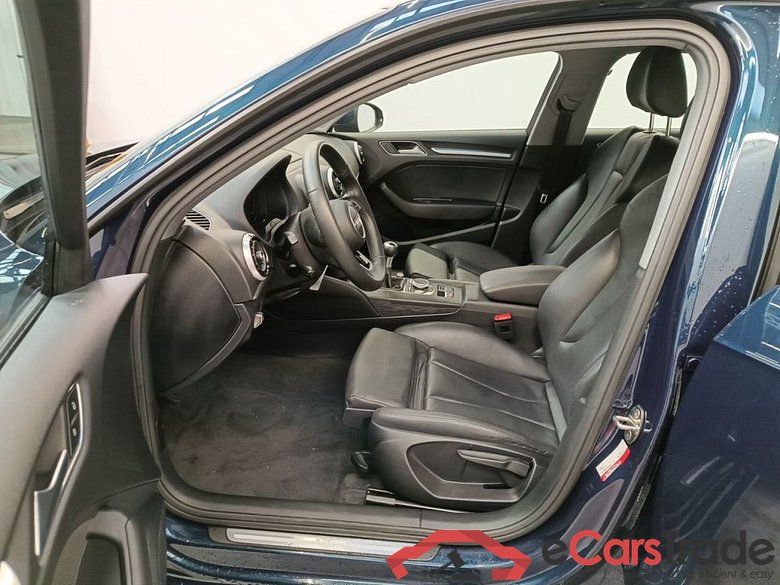 Audi A3 Sportback 1.5 35 TFSi 110kW Sport 5d #3