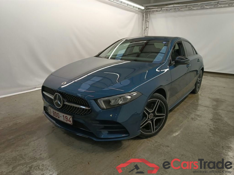 Mercedes-Benz A-Klasse Limousine A 250e Business Solution 4d #1