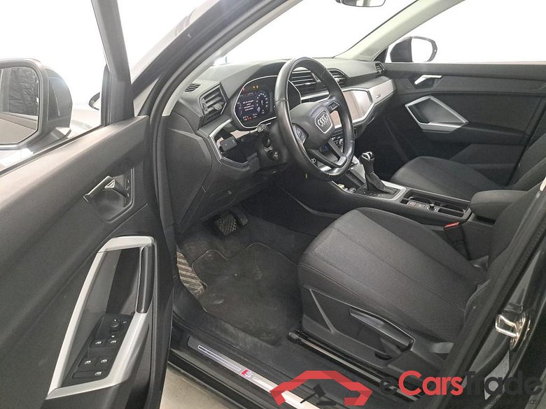 AUDI Q3 1.4 45 TFSI E S TRONIC S LINE #5