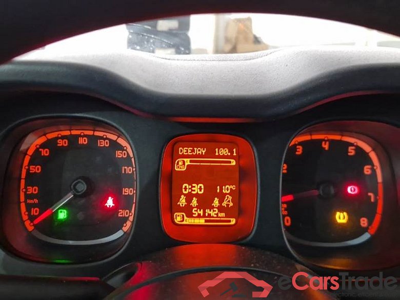 FIAT PANDA / 2011 / 5P / BERLINA 0.9 TWINAIR TURBO NATURAL POWER EASY #5