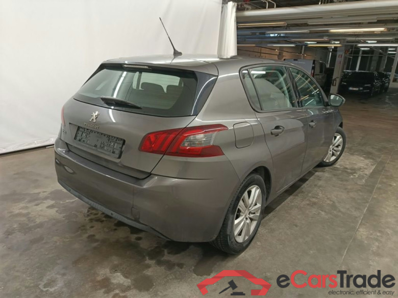 Peugeot 308 1.2 PureTech 110 S&S Active Pack 5d #2