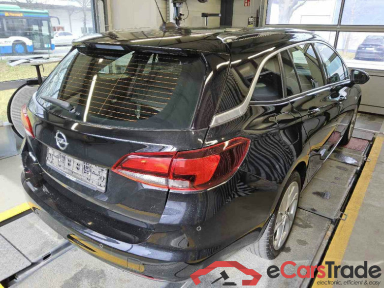 Opel Astra 1.2 Direct Injection Turbo #3