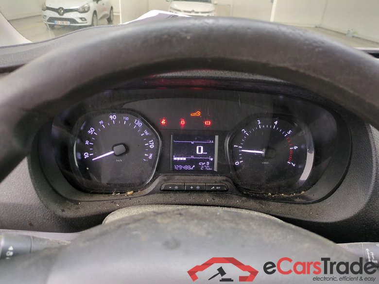 Jumpy Fourgon Club M 1.5 BlueHDi 100CV BVM6 E6dT #6