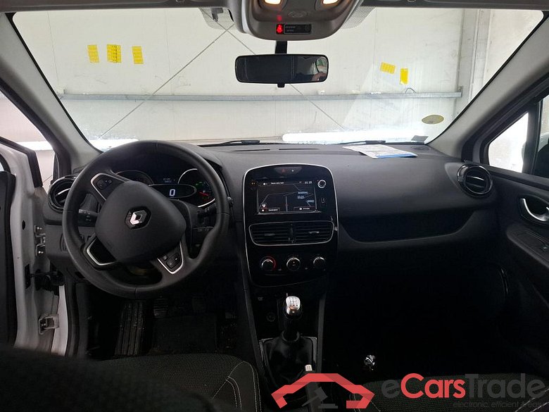 Clio IV Air MediaNav 1.5 dCi 75CV BVM5 E6 #5