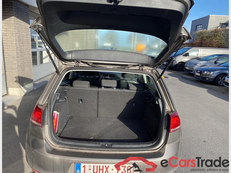 VOLKSWAGEN Golf VII Golf   Trendline 1.2 TSI BlueMotion Technology 77 kW (105 ch) 6 vitesses manuel #5