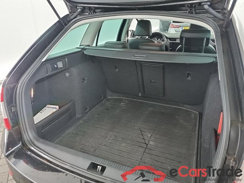 SKODA Octavia Combi 1.5 TSI Greentech Business Edition DSG 5D 110kW #5