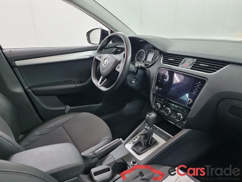 SKODA Octavia Combi 1.5 TSI Greentech Business Edition DSG 5D 110kW #6