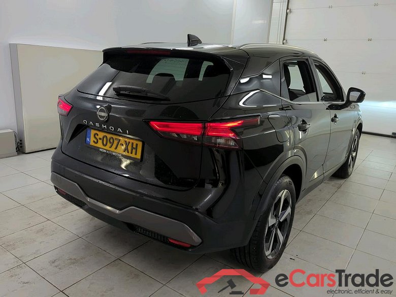 Nissan Qashqai 1.3 Mild-Hybrid 158 N-CONNECTA Xtronic 5d #2