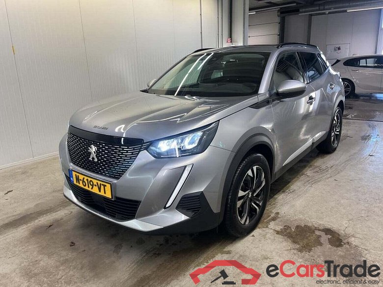 PEUGEOT 2008 1.2 PureTech Allure